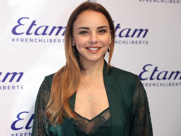 El mal gesto de Chenoa con una reportera por el coronavirus