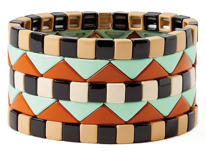 Siete brazaletes en tendencia que elevan cualquier look de primavera