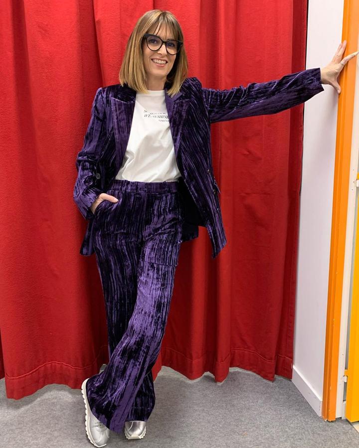 Noemí Galera sabe mejor que nadie cómo llevar los trajes de chaqueta