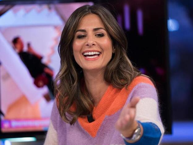 Sabemos de dónde es el jersey de rayas que ha llevado Nuria Roca en El Hormiguero y que tanto ha gustado en redes