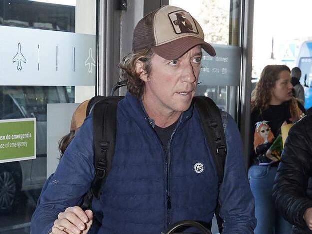 Colate 'huye' a Estados Unidos en medio de la crisis del coronavirus para estar con su hijo