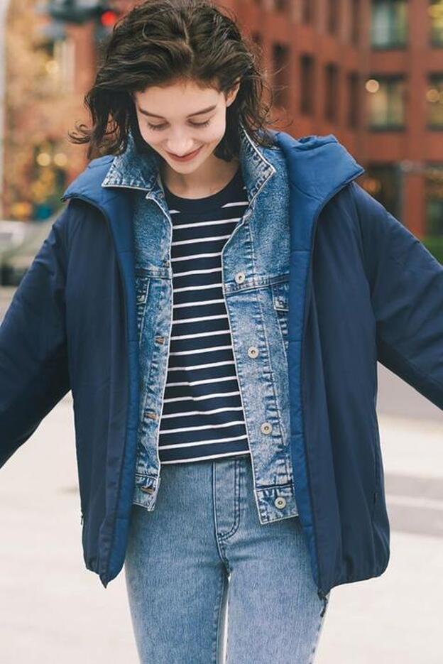 Uniqlo tiene la colección de jeans perfecta para presumir de figura y se está agotando