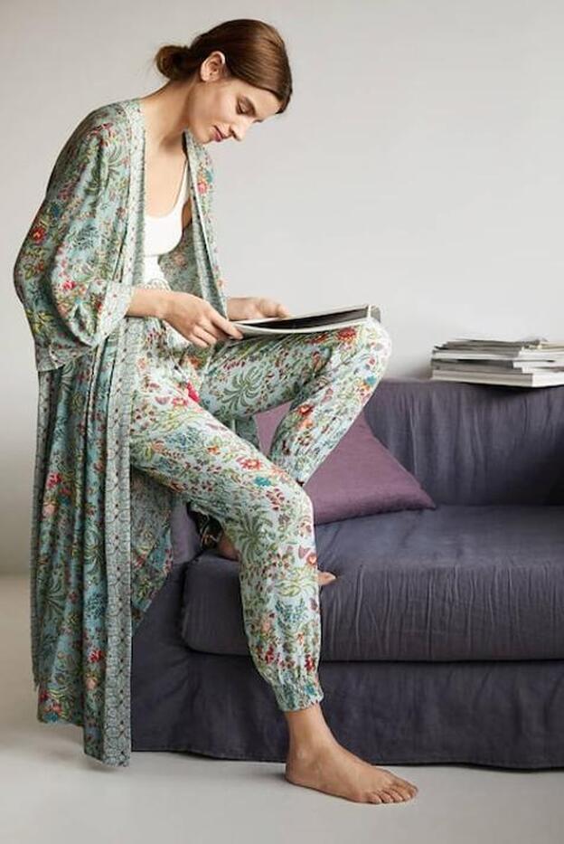 El pijama de Oysho más bonito que también te servirá para salir a la calle cuando acabe la cuarentena