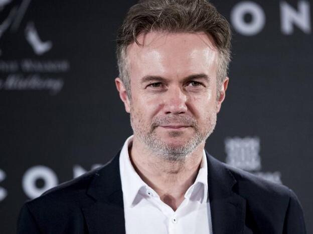 El actor Tristán Ulloa, ingresado por coronavirus: "El amor se propaga más rápido que cualquier virus"