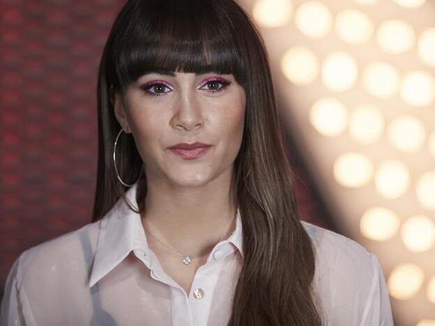 Aitana tiene la sudadera con el color más bonito y sabemos dónde encontrarla
