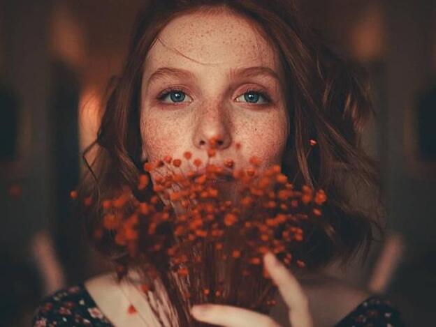 Cinco alternativas a la vitamina C para pieles sensibles que funcionan igual de bien