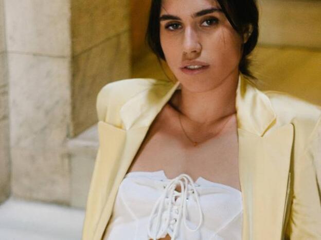 El conjunto satinado de Bershka que ya está agotadísimo y que será tu nuevo objeto de deseo