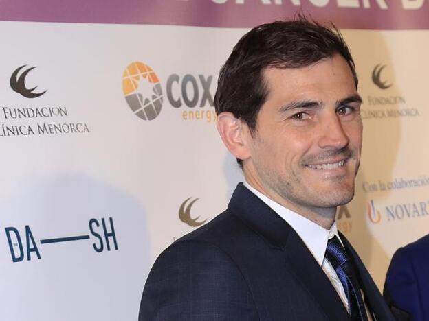 Iker Casillas vuelve a sonreír