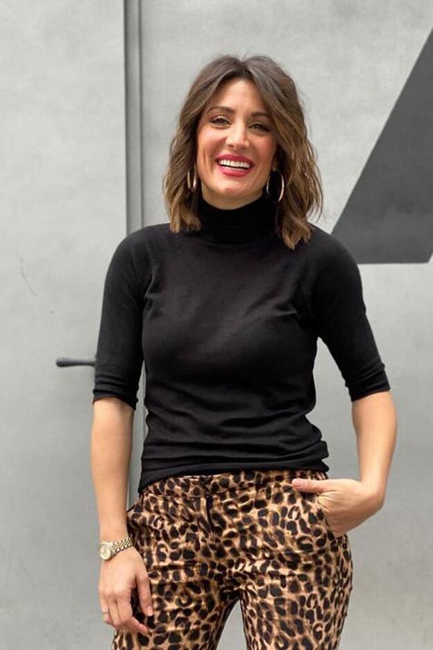 El vestido plumeti de Nagore Robles es todo lo que queremos ponernos cuando termine la cuarentena