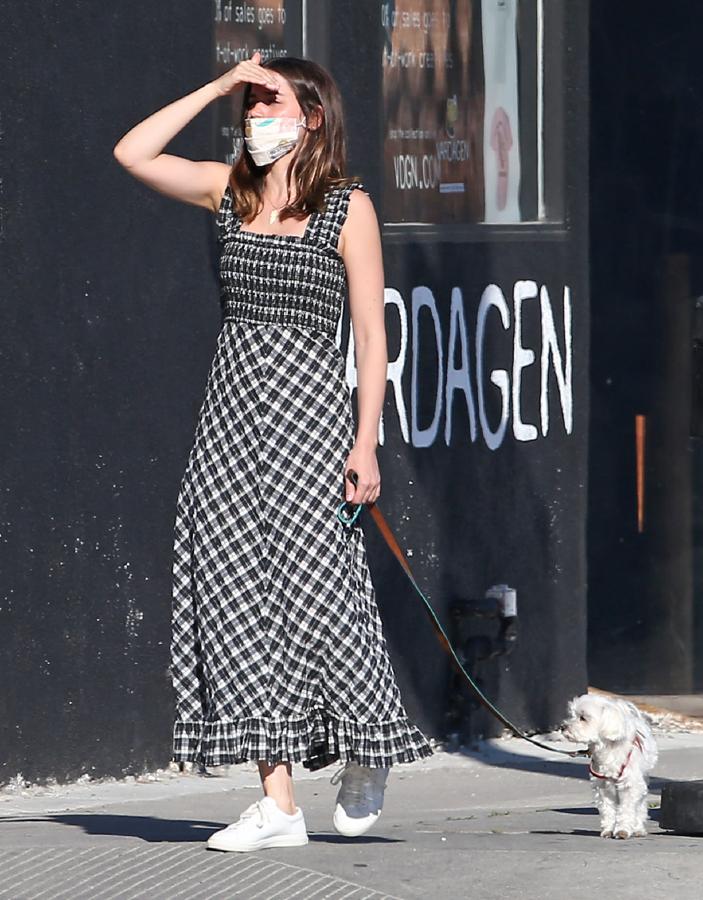 Ana de Armas, presume de novio y de looks ideales durante la cuarentena
