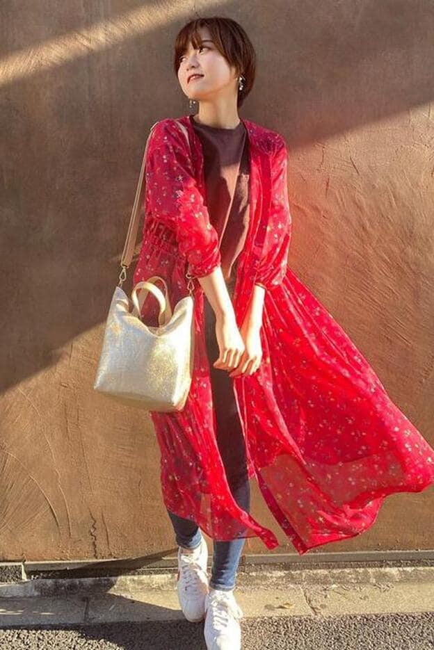 Pincha en la imagen para descubrir los vestidos rojos más bonitos y favorecedores del low cost/instagram