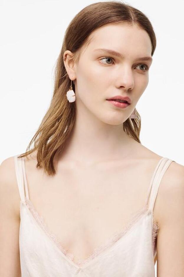 La lencería llega a Zara con un conjunto de edición limitada que ya está súper agotado