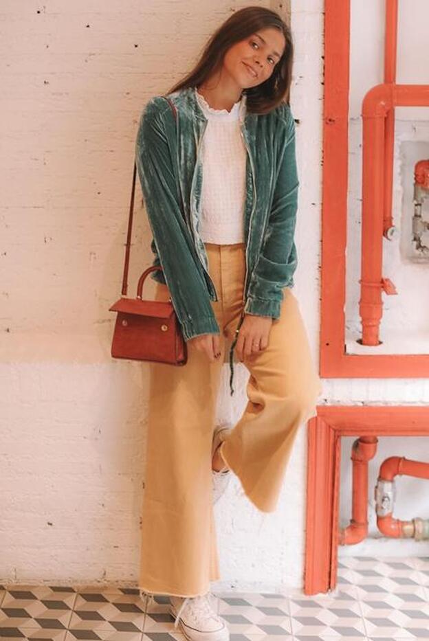 Coge aguja e hilo porque María G. De Jaime tiene los trucos perfectos para customizar todas tus prendas vaqueras