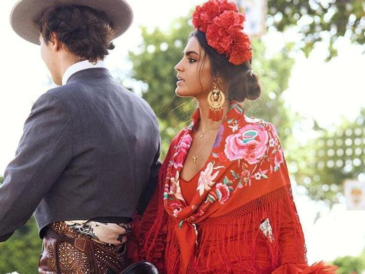 Las influencers recuerdan la Feria de Abril con sus mejores vestidos de flamenca