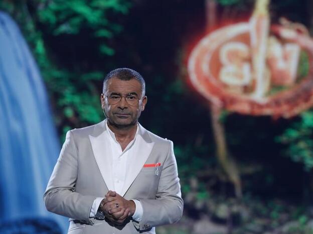 ¿Recuerdas a todos los presentadores de 'Supervivientes'? De Lara Álvarez a Eva González, pasando por Juanma López Iturriaga