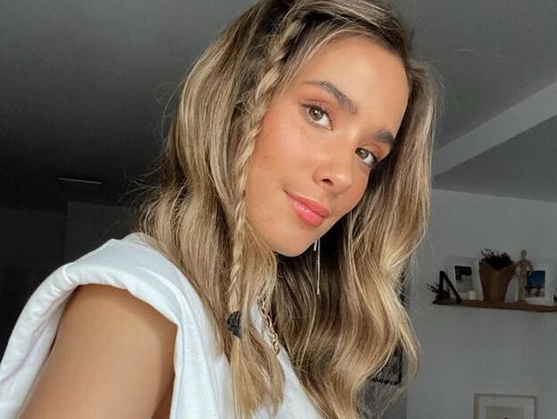 La camiseta solidaria de María Pombo para ayudar a la crisis del coronavirus