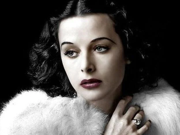 Paciencia microscópico cada vez Hedy Lamarr fue mucho más que la mujer más guapa del mundo: sus inventos  ayudaron a ganar la guerra a los nazis | Mujer Hoy
