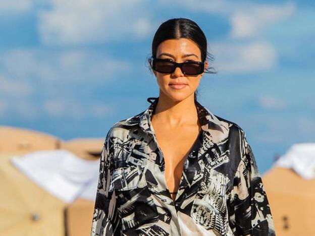 Rumores de embarazo para Kourtney Kardashian... que los zanja de un plumazo admitiendo que ha engordado