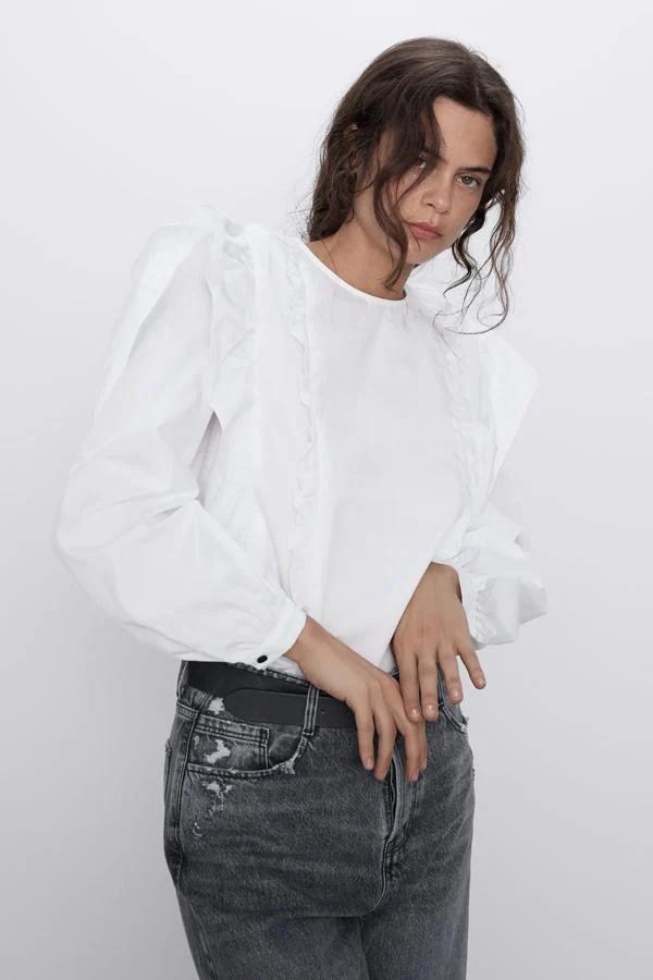 Fotos: Las blusas blancas de los Special Zara que van a alegrar la semana | Hoy