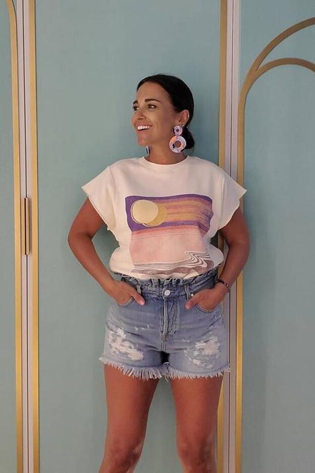 Paula Echevarría tiene el caftán perfecto para los estilismos más desenfadados del verano