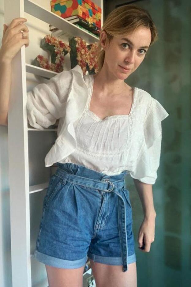 Toma nota porque también vas a querer estos shorts vaqueros que lleva Marta Hazas