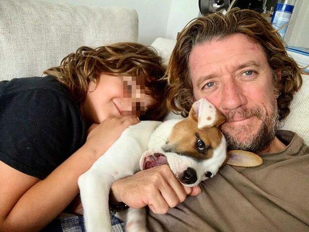 Nicolás Vallejo-Nágera: "Cuando Andrea se va con su madre, Charlie y yo nos quedamos tristes"