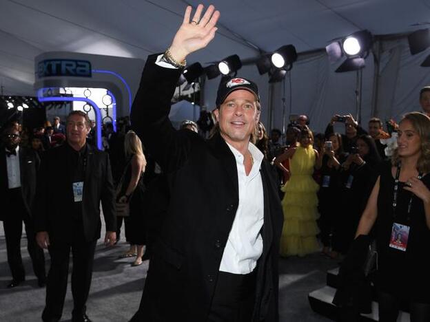 Tenemos la foto que demuestra que Brad Pitt fue de incógnito (y en moto) a las manifestaciones de Los Ángeles