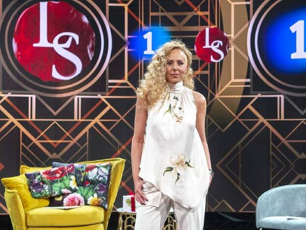 Rocío Carrasco evita las preguntas de la prensa sobre la relación con su hija con este plantón