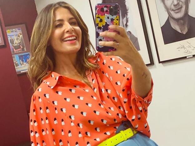 Sabemos de dónde es la camisa tan bonita que ha llevado Nuria Roca con su polémico look de El Hormiguero