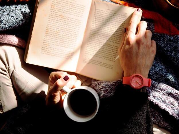 Sonsoles Ónega: "Estoy enganchada a la relación de Maite Galdeano y su hijo Christian en La Casa Fuerte"