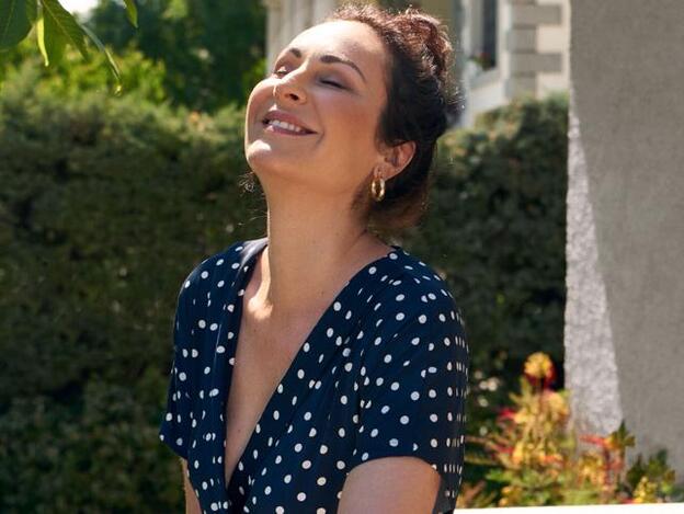 El mono súper rebajado de Ana Milán que puedes llevar en el día a día y hasta como look de invitada