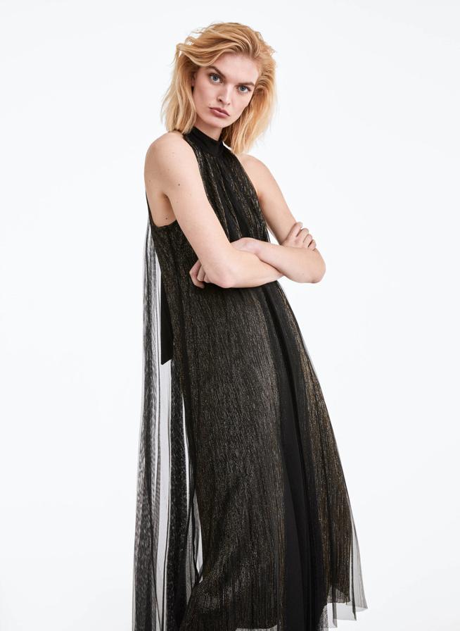 Seis vestidos largos de las rebajas de Uterqüe que tú también vas a querer meter en tu armario