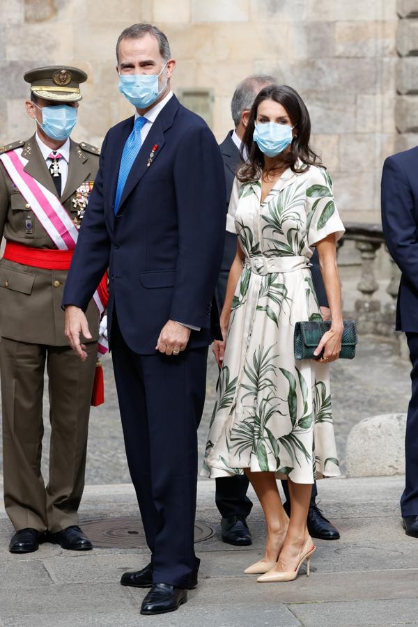 Todos los looks de la reina Letizia en su gira por España