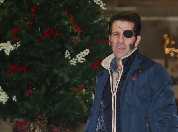 Polémica por la acusación de 'Sálvame' a tres toreros de estar, presuntamente, implicados con las peleas de gallos