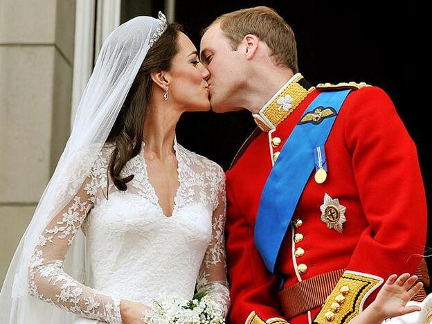 Este vestido de novia de las rebajas de H&M parece inspirado en el que llevó Kate Middleton el día de su boda