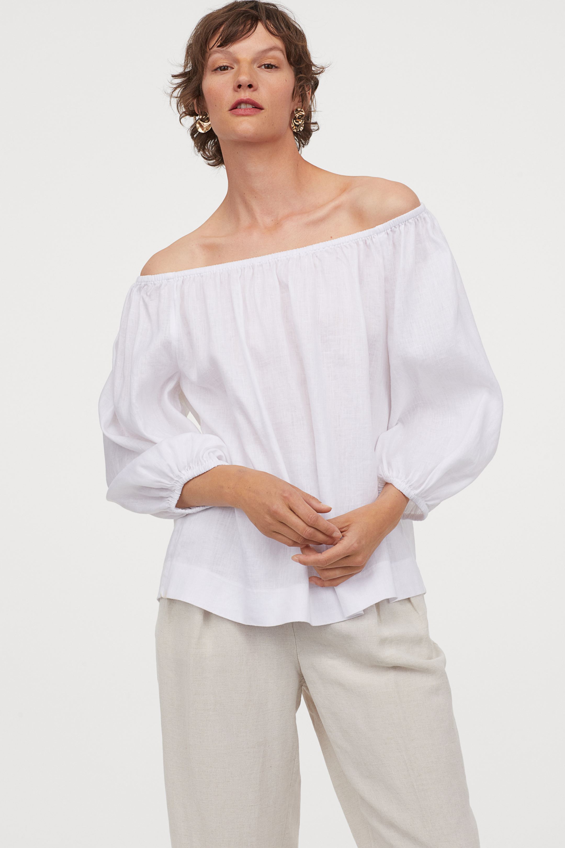 Acostumbrarse a Deshabilitar léxico Fotos: Las blusas blancas de la nueva colección de H&M son un flechazo y  sientan de maravilla a cualquier edad | Mujer Hoy