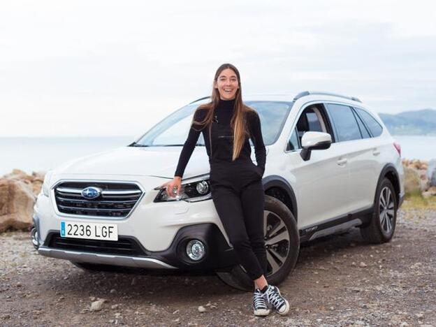 Además de deportista de elite, Garazi Sánchez es embajadora del modelo más sostenible de Subaru.