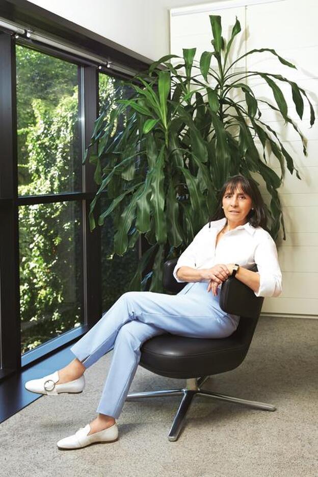 ¿Cómo cambiarán el futuro los satélites? Hablamos con Rosario Martínez, presidenta de Hispasat