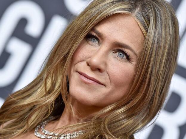 Así es el masajeador antiedad que ha conquistado a Jennifer Aniston y otras famosas para combatir las arrugas