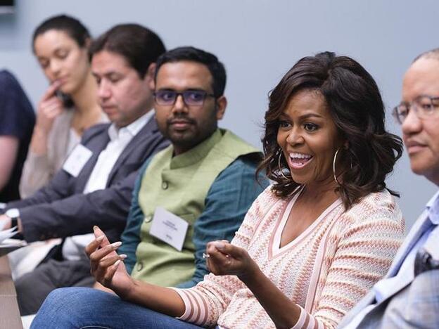 Michelle Obama habla claro sobre Donald Trump y demuestra que es una líder nata, mientras destaca sus fallos como presidente y como ser humano