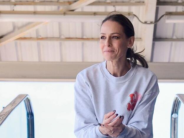 El espectacular posado en bikini con el que Eva González demuestra que está en plena forma