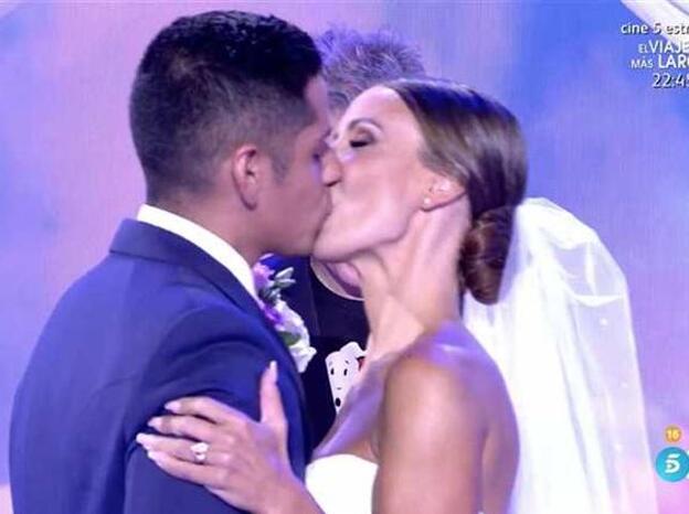 Las fotos de la boda sorpresa (en directo) de Fani y Christofer