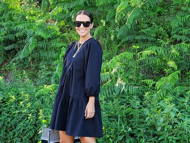 Lefties abrirá su tienda online y Paula Echevarría ya tiene el vestido que no vas a dudar en comprar