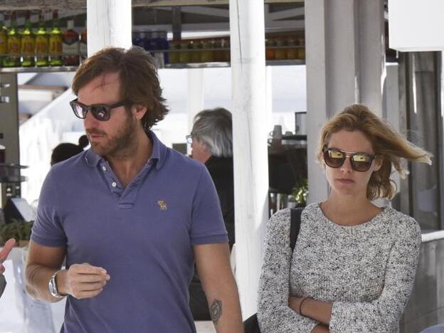 El chiringuito de Estepona de Amaia Salamanca y Rosauro Varo, arrasado por un incendio