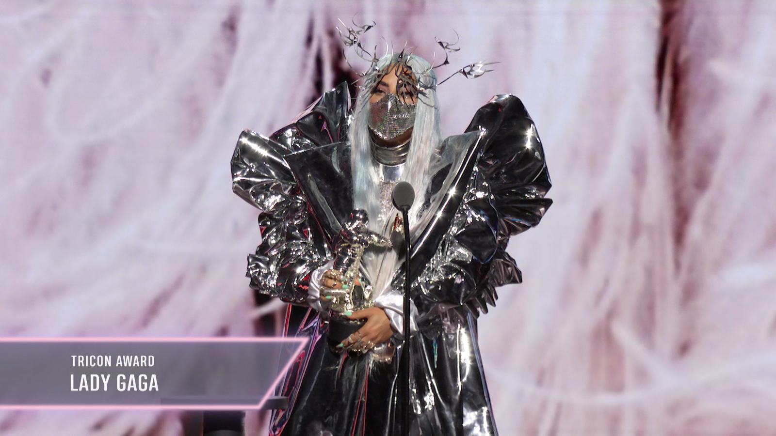 Las locas mascarillas de Lady Gaga, las auténticas protagonistas de los MTV VMA's 2020