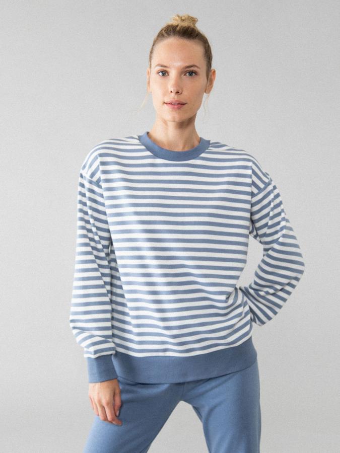 Lefties tiene las prendas que necesitas para renovar tu vestuario de teletrabajo por menos de 10 euros