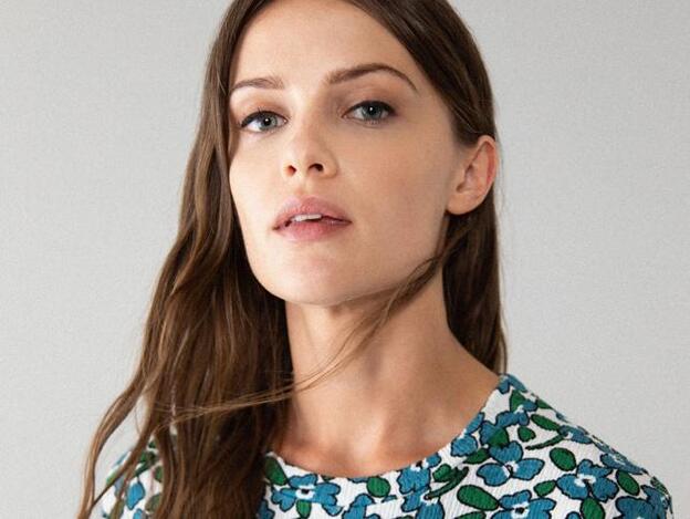 Este vestido de Lefties (disponible en tres estampados) es ideal para la nueva temporada y cuesta menos de 15 euros