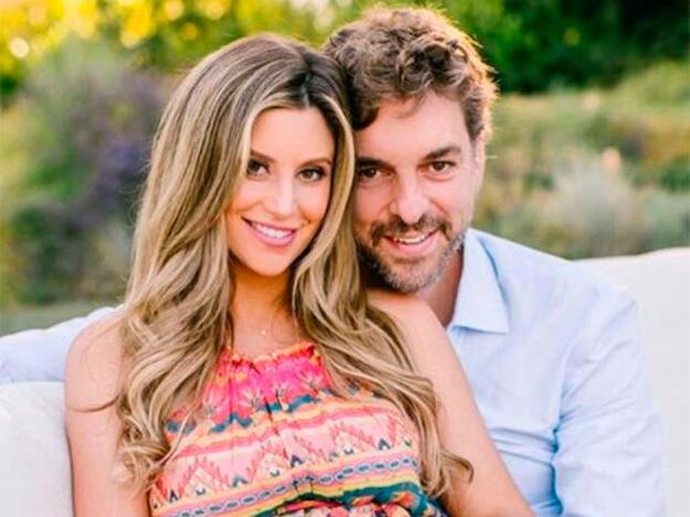 Pau Gasol y Cat McDonnell ya son padres y presentan a su hija con esta foto