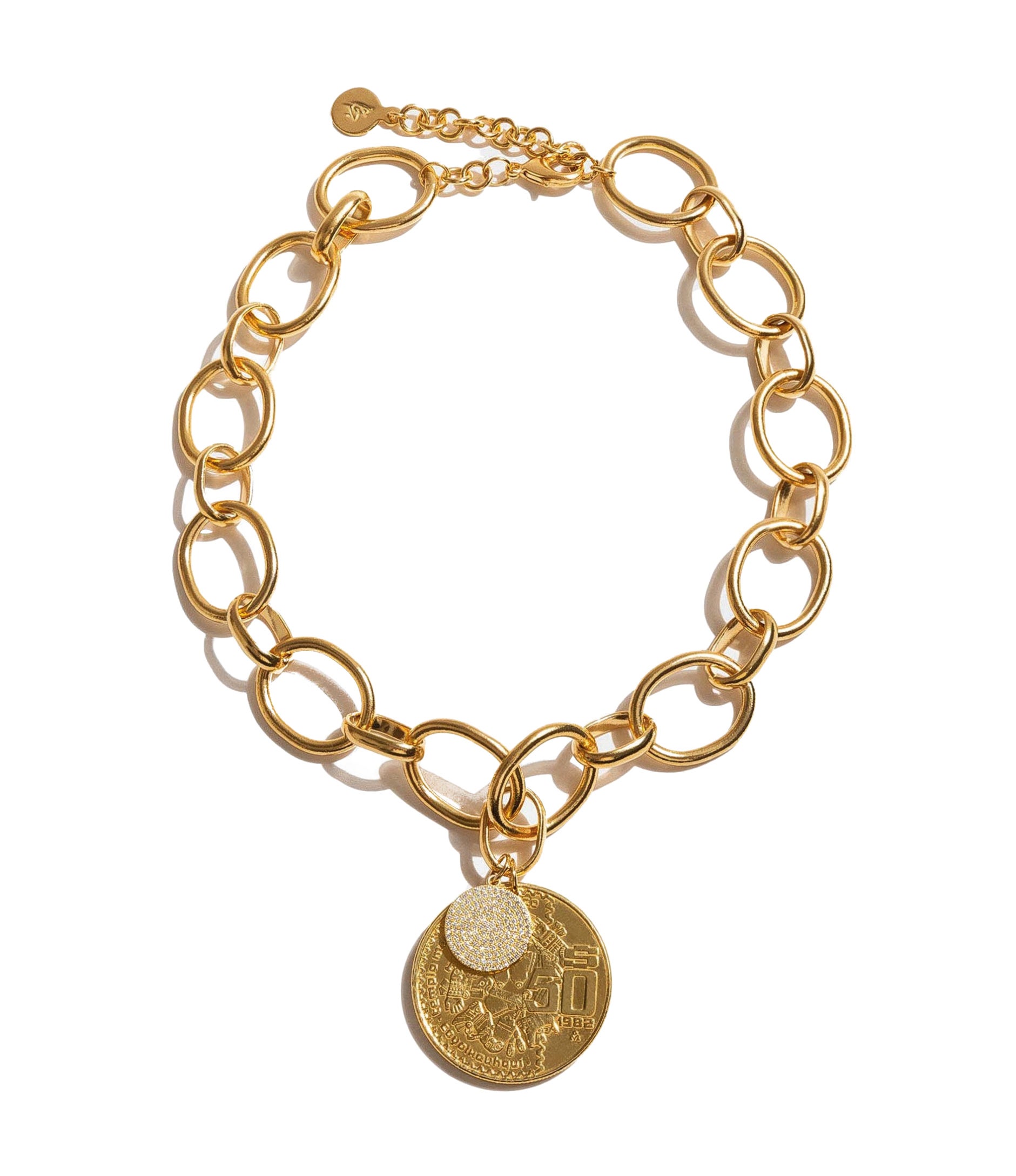 Patrón oro: piezas irresistibles que van a ser tu mejor inversión