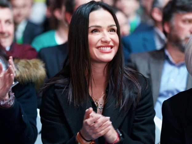 Por qué la televisión se ha convertido en la nueva salida laboral de los políticos: ¿qué hace la diputada de Vox Mireia Borrás en La Isla y otros ex diputados en concursos y magazines?